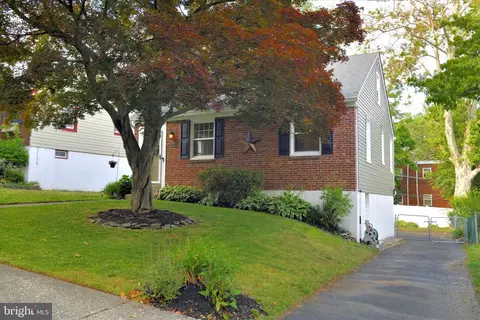 14013 Napier St, Philadelphia, PA 19116