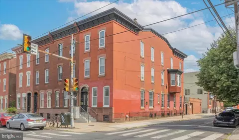 1938 W Girard Ave, Philadelphia, PA 19130