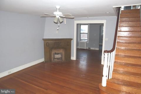 6515 N 18th St, Philadelphia, PA 19126