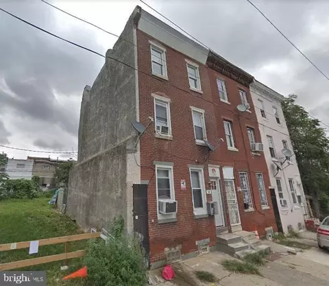 30 E Silver St, Philadelphia, PA 19134