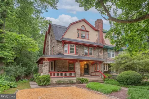 6674 Lincoln Dr, Philadelphia, PA 19119
