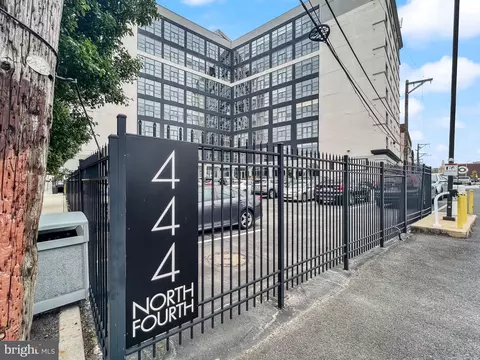 444 N 4th St #205, Philadelphia, PA 19123