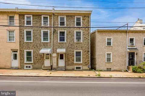 4680 Umbria St, Philadelphia, PA 19127