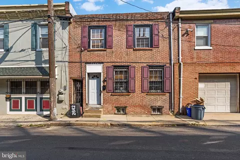 2644 Emery St, Philadelphia, PA 19125