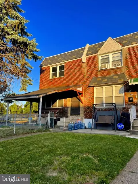 6369 Algard St, Philadelphia, PA 19135