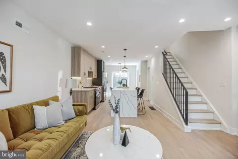 1019 Kimball St, Philadelphia, PA 19147