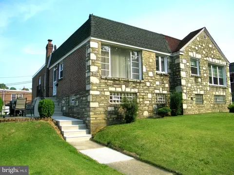 8851 Winchester Ave, Philadelphia, PA 19115