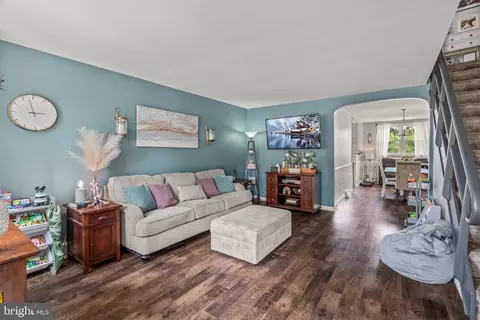 3370 Fordham Rd, Philadelphia, PA 19114