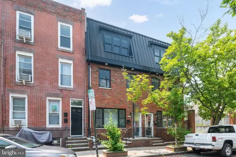 1108 Federal St, Philadelphia, PA 19147