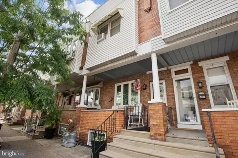 3437 Almond St, Philadelphia, PA 19134