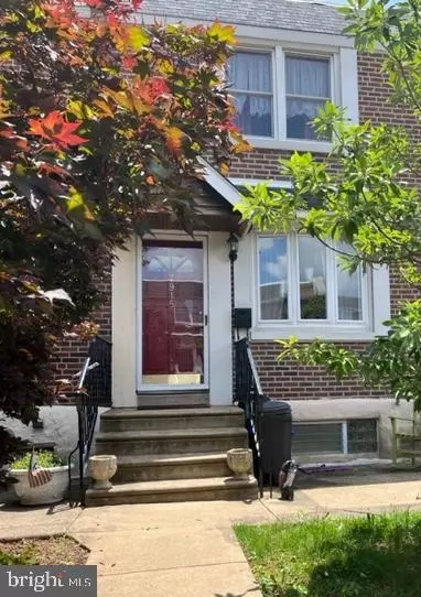 7915 Marsden St, Philadelphia, PA 19136