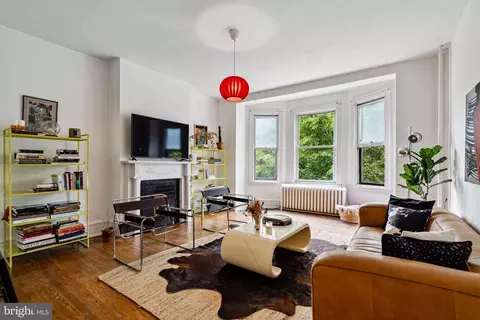 821 S Saint Bernard St, Philadelphia, PA 19143