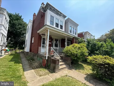 529 Robbins St, Philadelphia, PA 19111