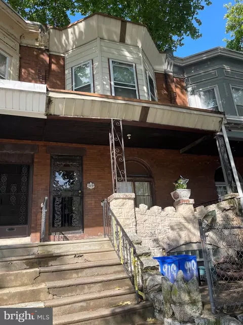 919 S 50th St, Philadelphia, PA 19143
