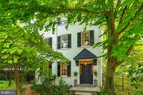 8828 Germantown Ave, Philadelphia, PA 19118