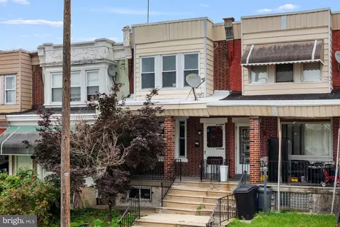 5745 N Woodstock St, Philadelphia, PA 19138
