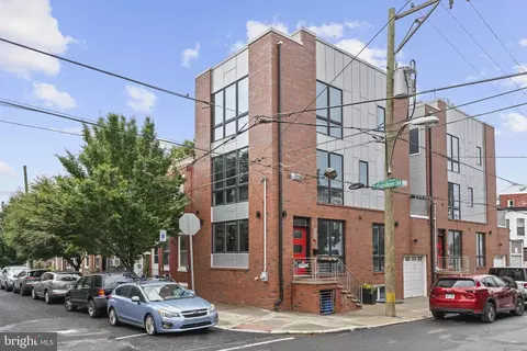 2200 E Gordon St #A, Philadelphia, PA 19125