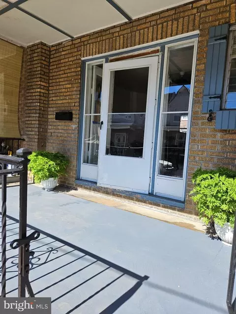 965 Granite St, Philadelphia, PA 19124
