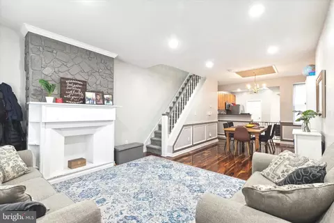 1517 N Robinson St, Philadelphia, PA 19151