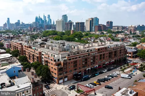 200 210 Lombard St #714, Philadelphia, PA 19147