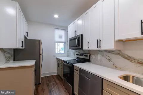 338 N Redfield St, Philadelphia, PA 19139