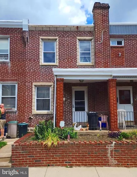 155 Fern St, Philadelphia, PA 19120