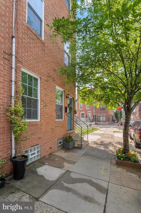 1139 S 24th St, Philadelphia, PA 19146