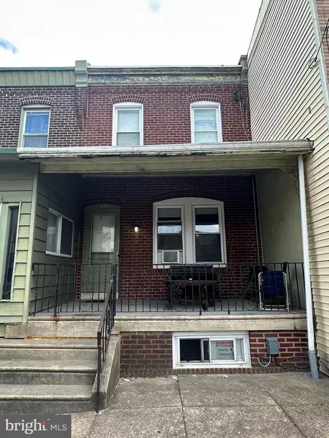 834 Moyer St, Philadelphia, PA 19125
