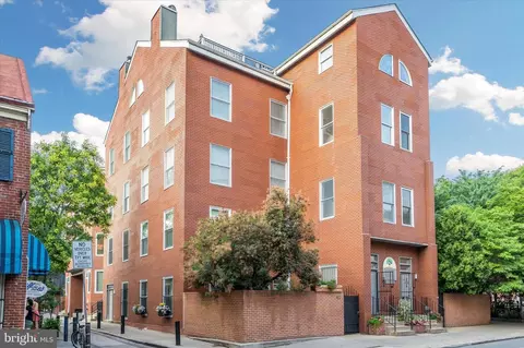 1119 25 Pine St #208, Philadelphia, PA 19107