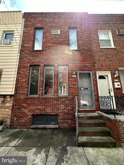 2537 S Carlisle St, Philadelphia, PA 19145