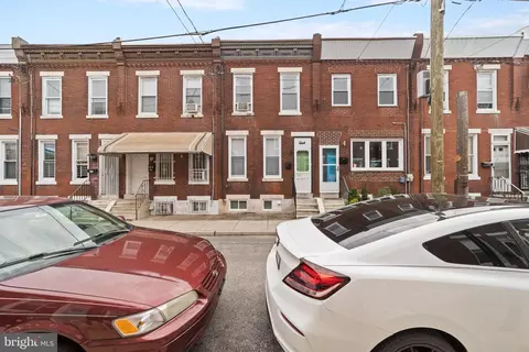 1916 Hoffman St, Philadelphia, PA 19145