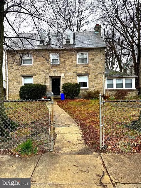5339 Spruce St, Philadelphia, PA 19139