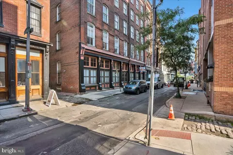 1216 S Letitia St #203, Philadelphia, PA 19106