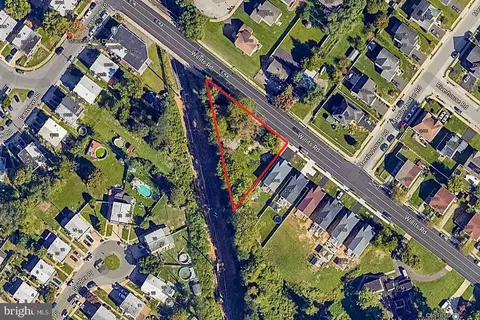 2740 Willits Rd, Philadelphia, PA 19136