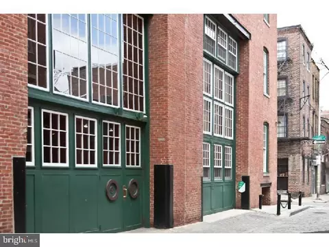 36 N Bread St #234, Philadelphia, PA 19106