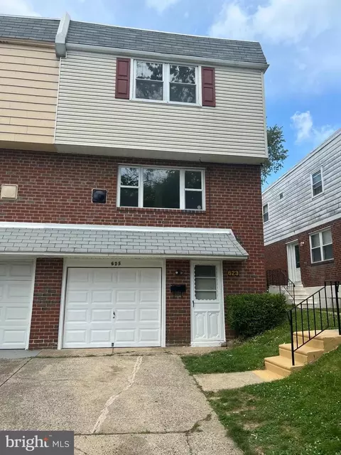 623 Parlin St, Philadelphia, PA 19116