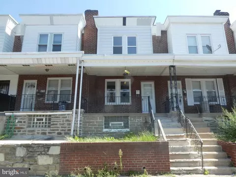 4015 Creston St, Philadelphia, PA 19135