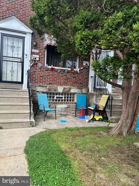 2901 Lardner St, Philadelphia, PA 19149