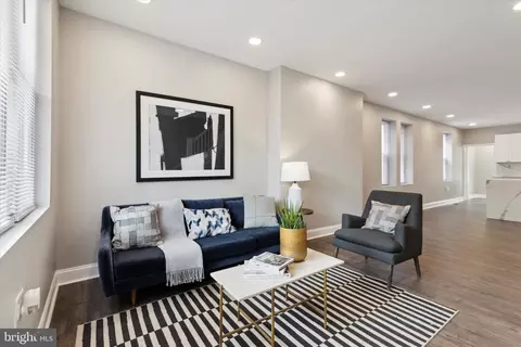 5229 Heston St, Philadelphia, PA 19131