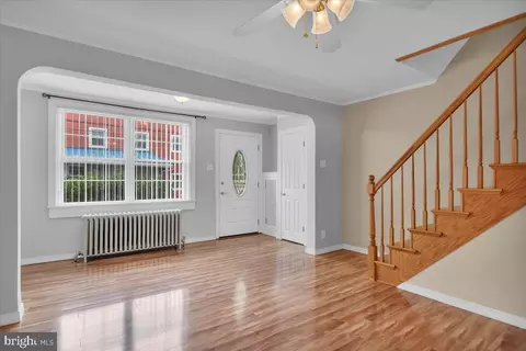 3652 E Thompson St, Philadelphia, PA 19134