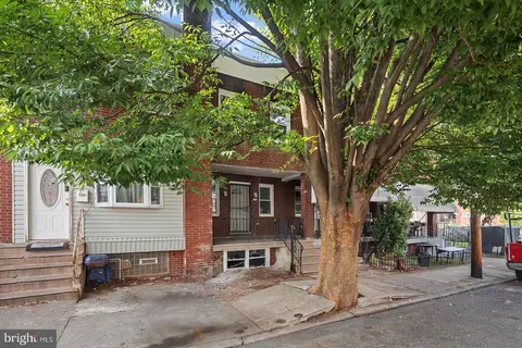 5209 Hawthorne St, Philadelphia, PA 19124