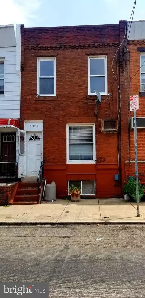 2525 S 6th St, Philadelphia, PA 19148