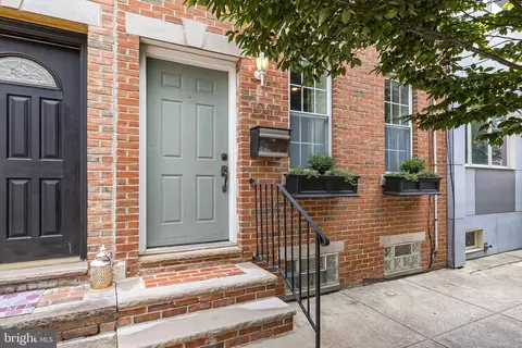1007 S 21st St, Philadelphia, PA 19146