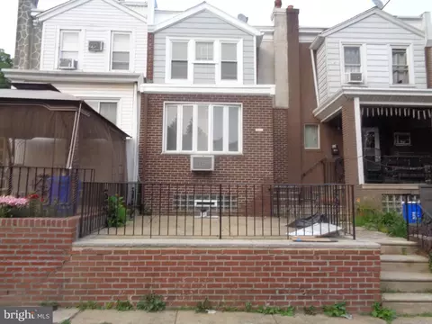 4611 Kraydor St, Philadelphia, PA 19136
