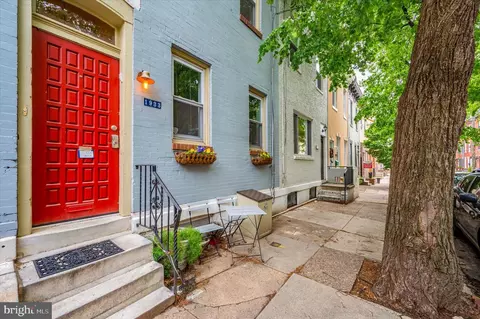 1933 Montrose St, Philadelphia, PA 19146