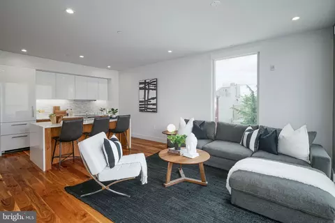 621 S 23 S 24th St #309, Philadelphia, PA 19146