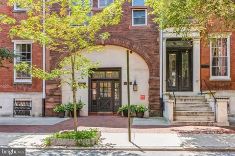 1008 20 Spruce St #53, Philadelphia, PA 19107