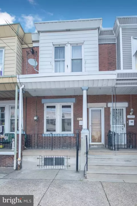2535 Lefevre St, Philadelphia, PA 19137