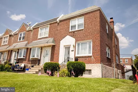 2823 Hellerman St, Philadelphia, PA 19149