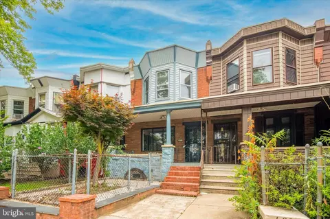 6033 Walnut St, Philadelphia, PA 19139